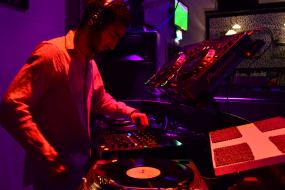 Live at The Red Pill Party 2